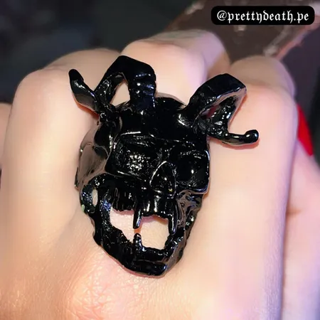 Imagen de producto de: Anillo Craneo Demonio negro