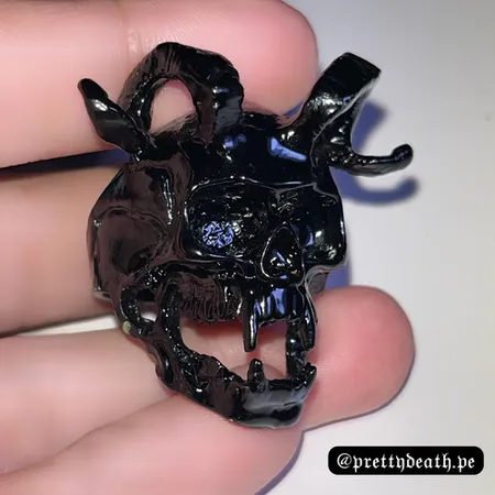 Imagen de producto de: Anillo Craneo Demonio negro