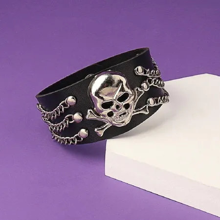 Imagen de producto de: Brazalete craneo con cadenas ajustable